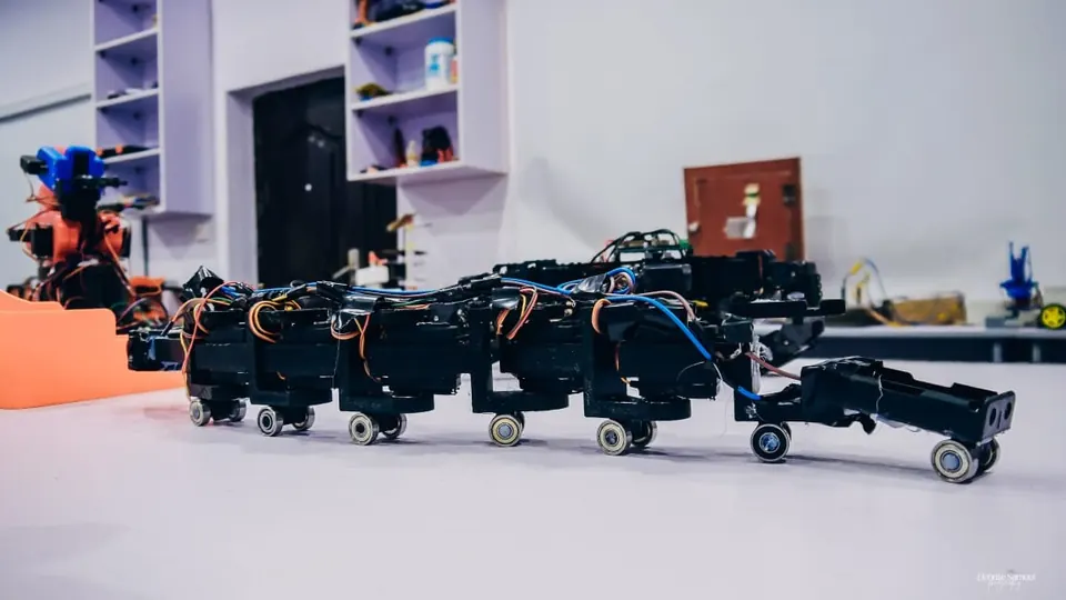 A modular snake robot in the RAIN lab